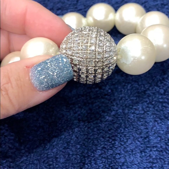 Pearl in Crystal bracelet - Picture 3 of 3